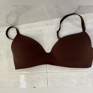 New 34D bra -Victoria’s Secret